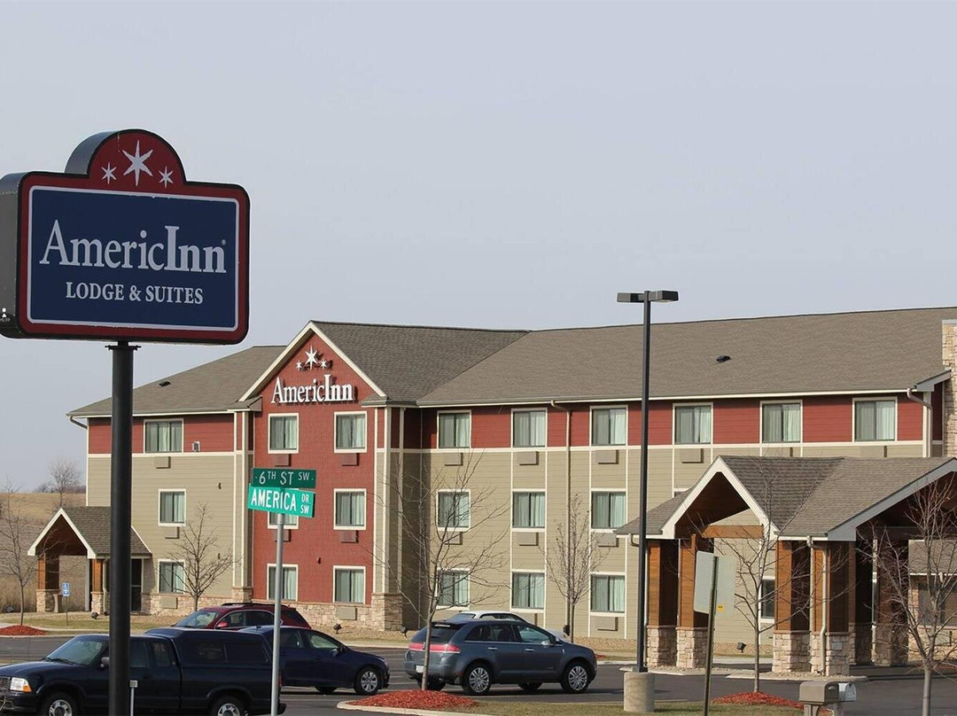 锡达拉皮兹酒店住宿-Americinn By Wyndham Cedar Rapids Airport