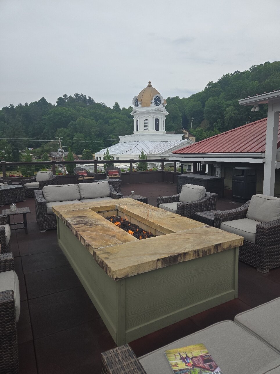 The Everett Hotel-官方