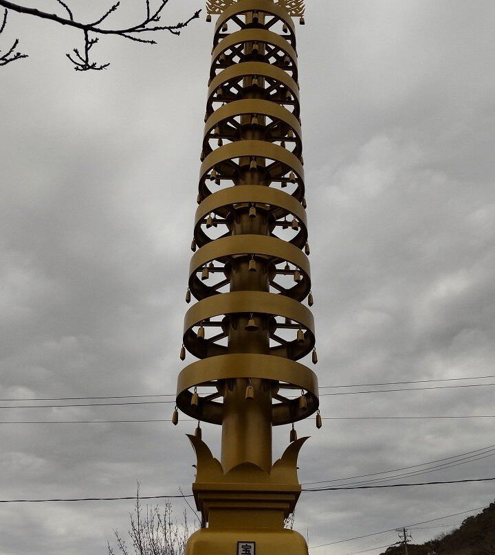 Shizukagozen's Grave-淡路市必去景点