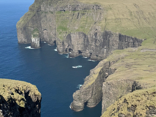 Asmundarstakkur-Suduroy必去景点