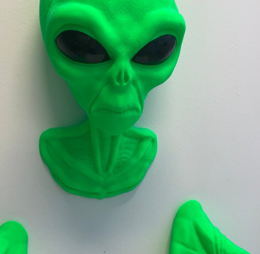 Alien Cowpoke-Rachel必去景点