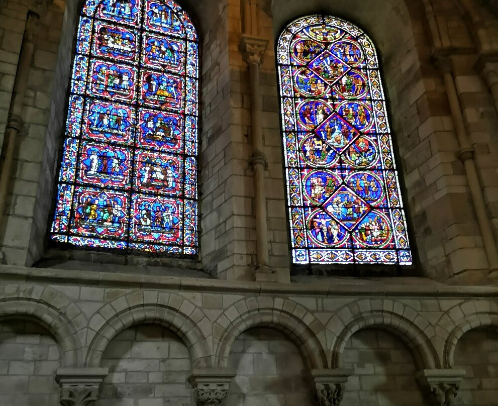 Cathedrale St-Etienne-Sens必去景点