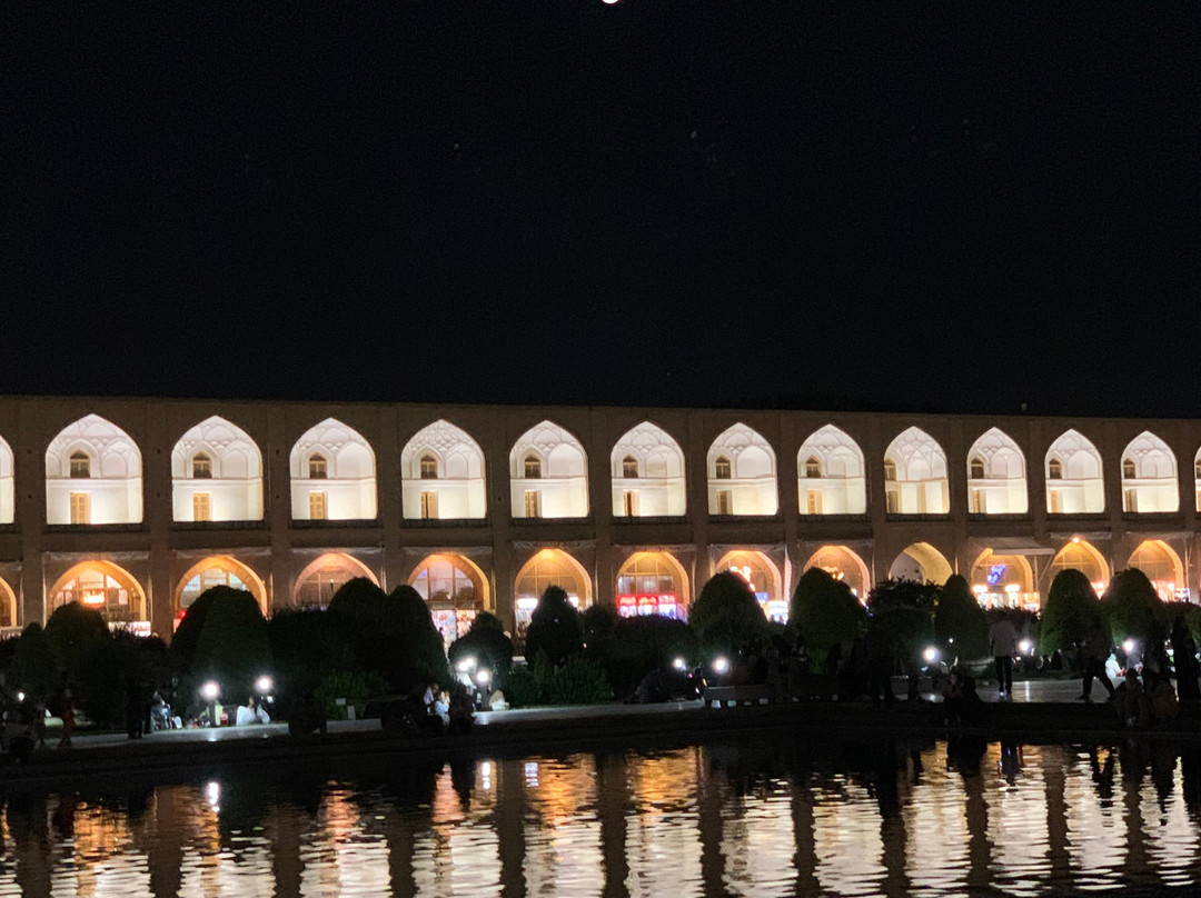 Yol Bir Iran Tours景点图片