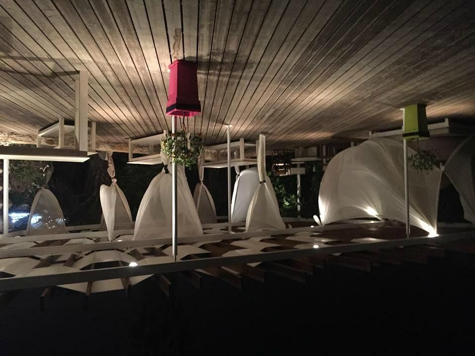 The Hands-雅典必去景点