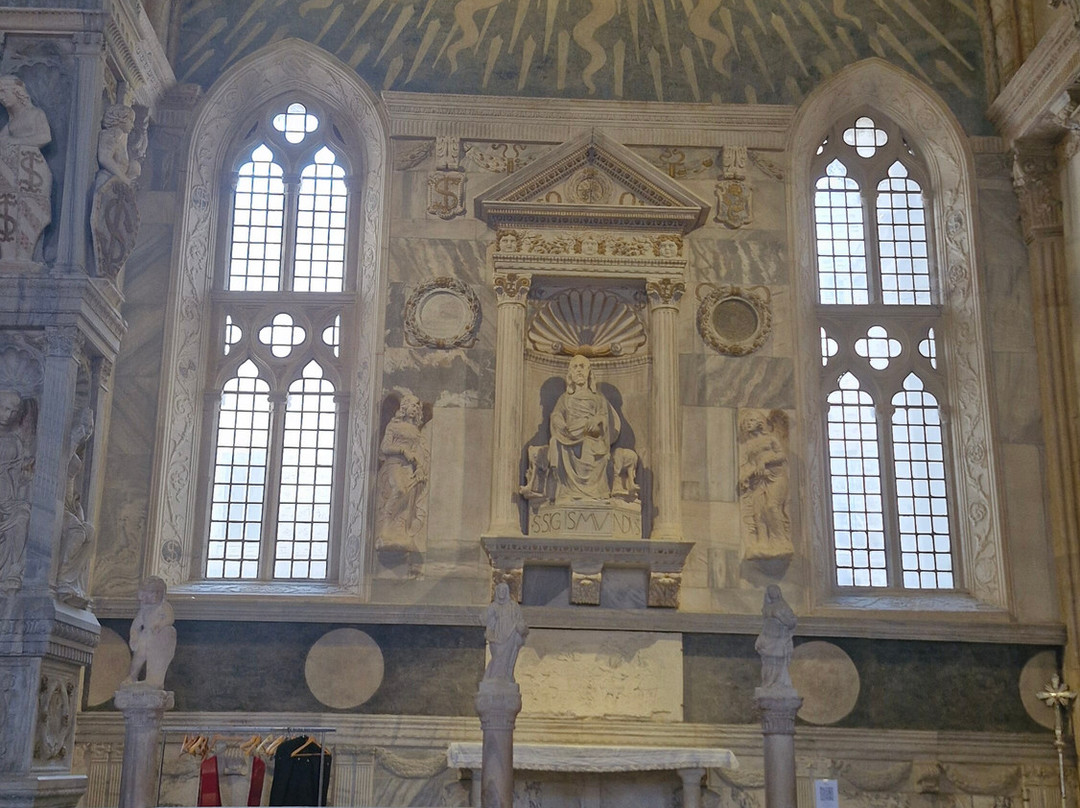 Basilica Cattedrale (Tempio Malatestiano)-里米尼必去景点