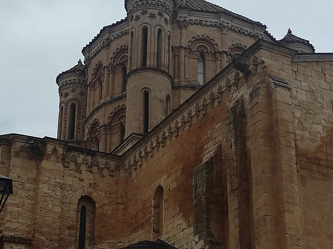 Colegiata de Santa Maria-Toro必去景点