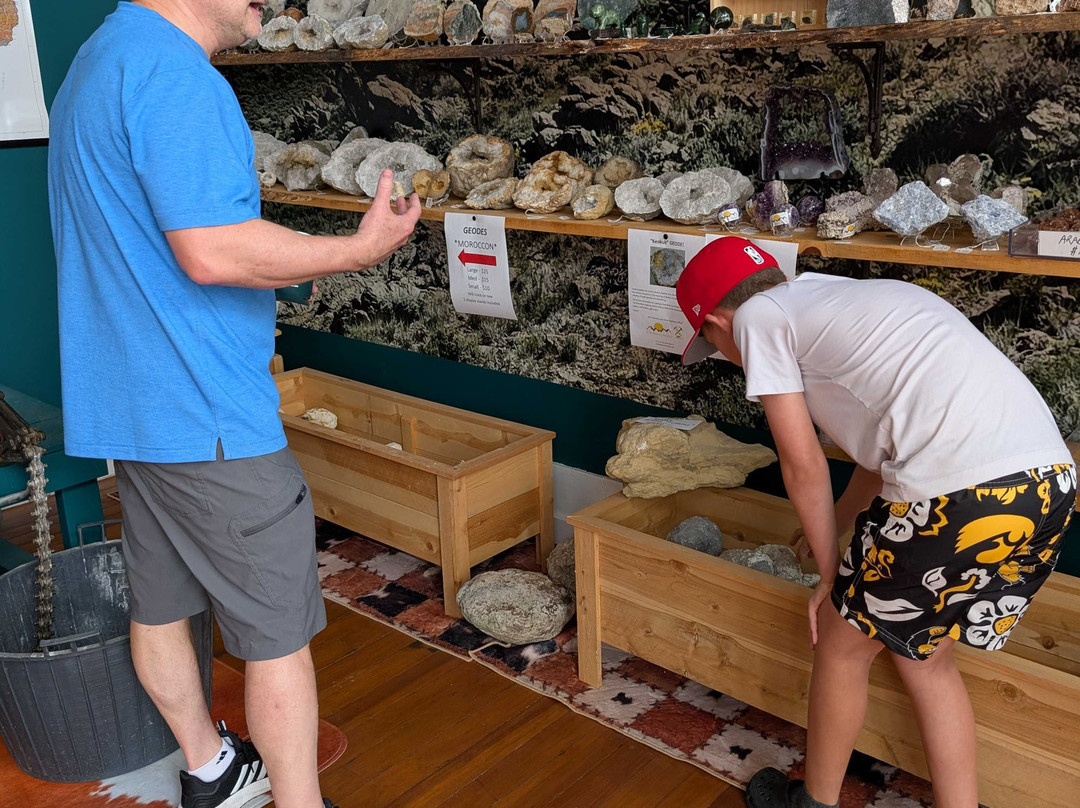 Ockershausen Outpost-Riverside必去景点