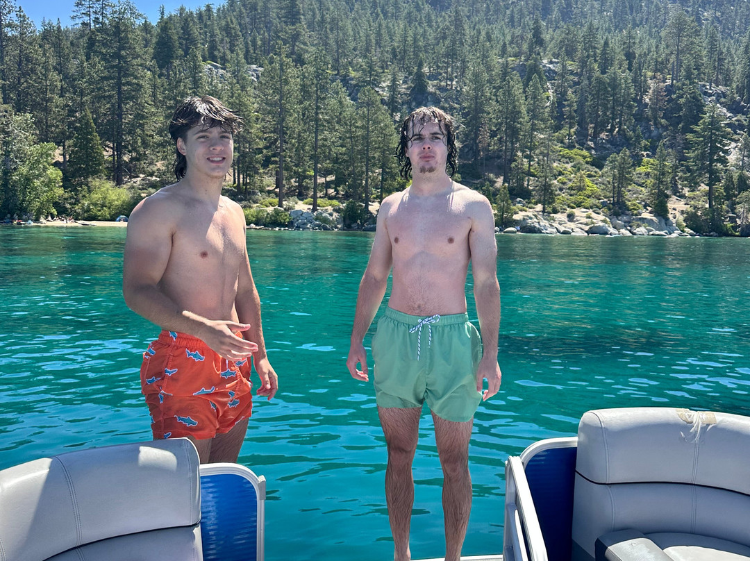 North Lake Tahoe Boat Rental-塔霍维斯塔必去景点