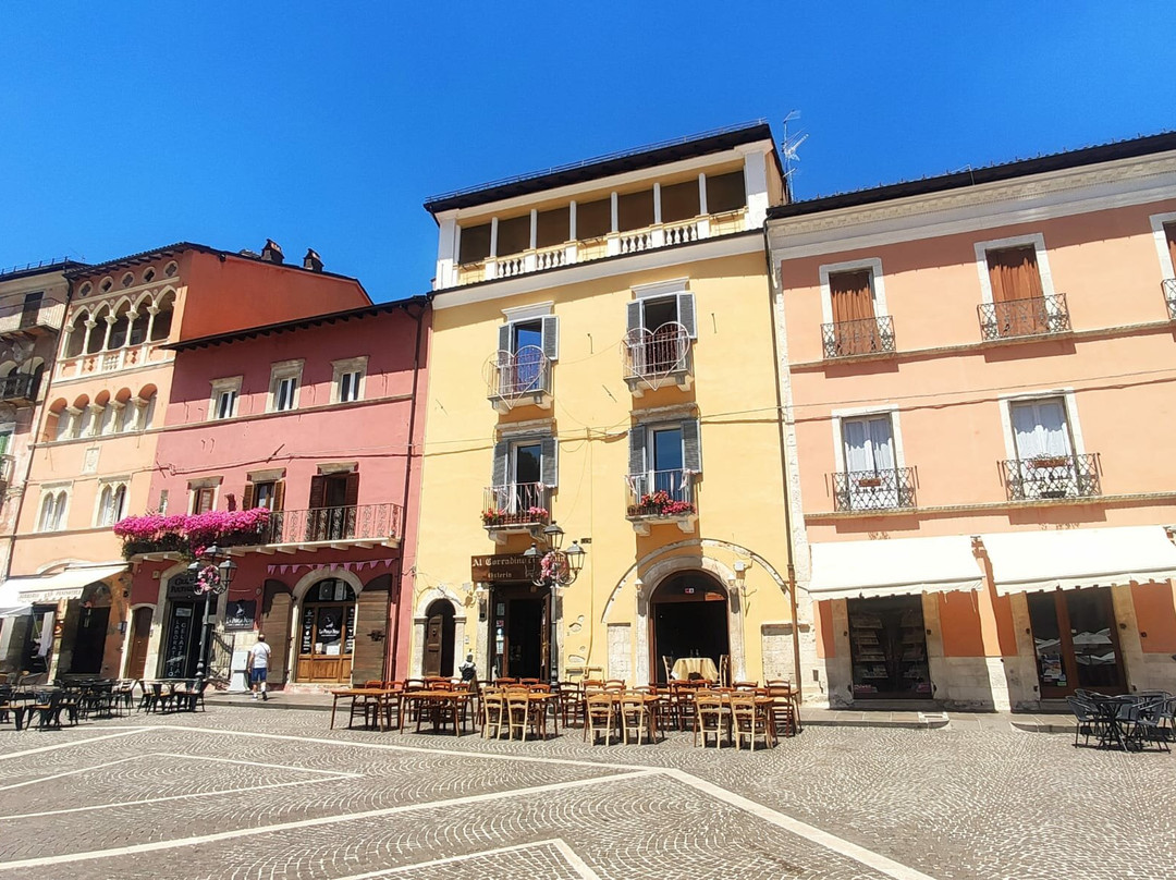 Piazza Obelisco-Tagliacozzo必去景点