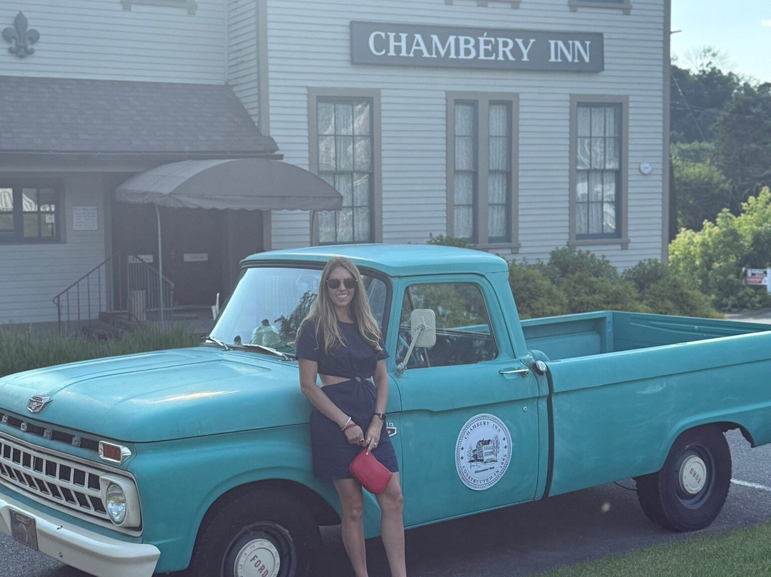 香贝里旅馆主图