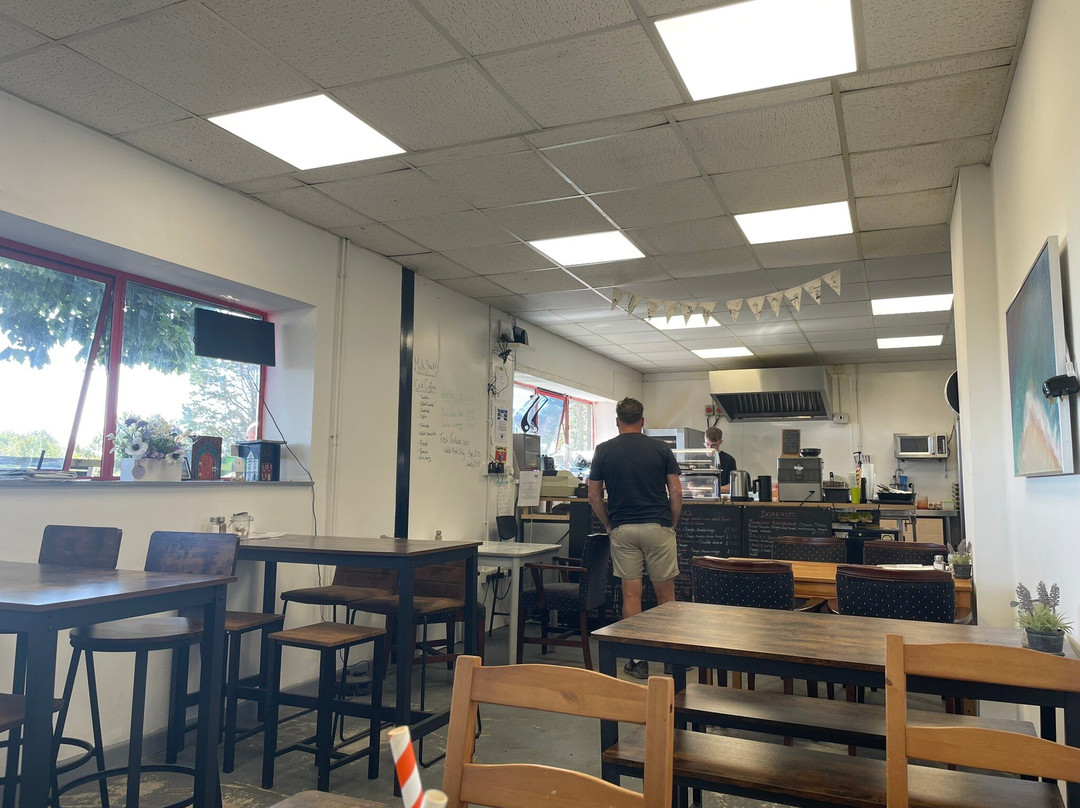 Traders Takeaway and Cafe