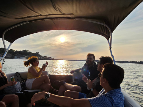 AZTX Boat Rentals-Montgomery必去景点