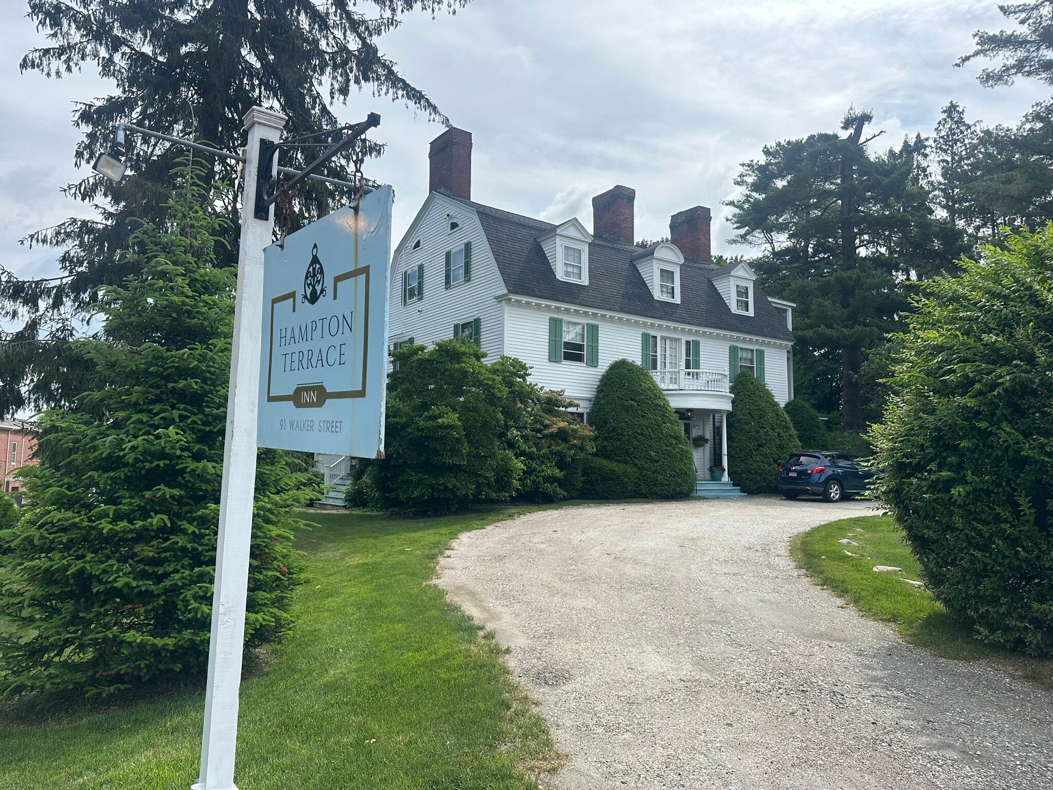 Hampton Terrace Inn-官方