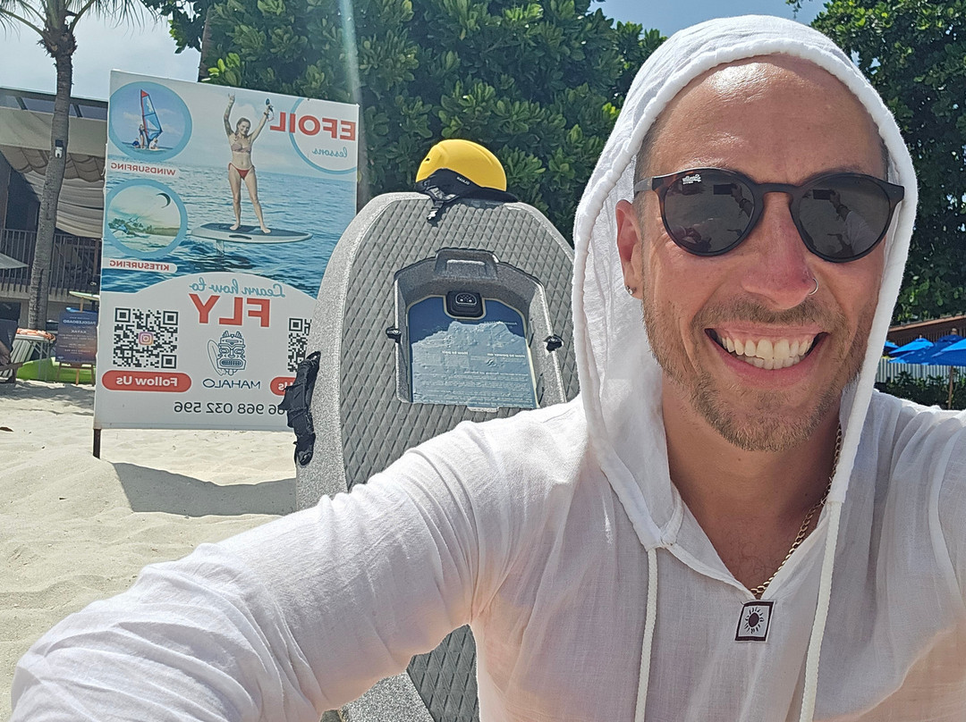 Mahalo Watersports - Kitesurfing & Efoil Koh Samui-苏梅岛必去景点