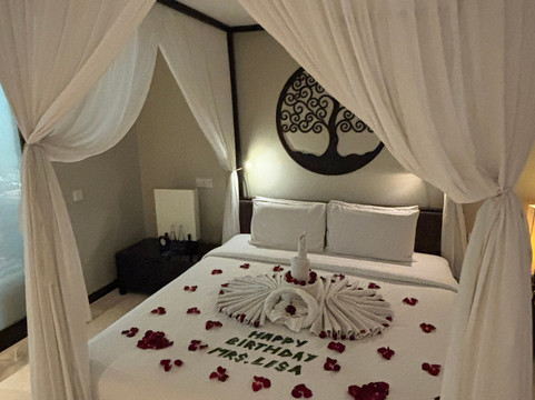 巴厘岛水別墅精品度假村主图