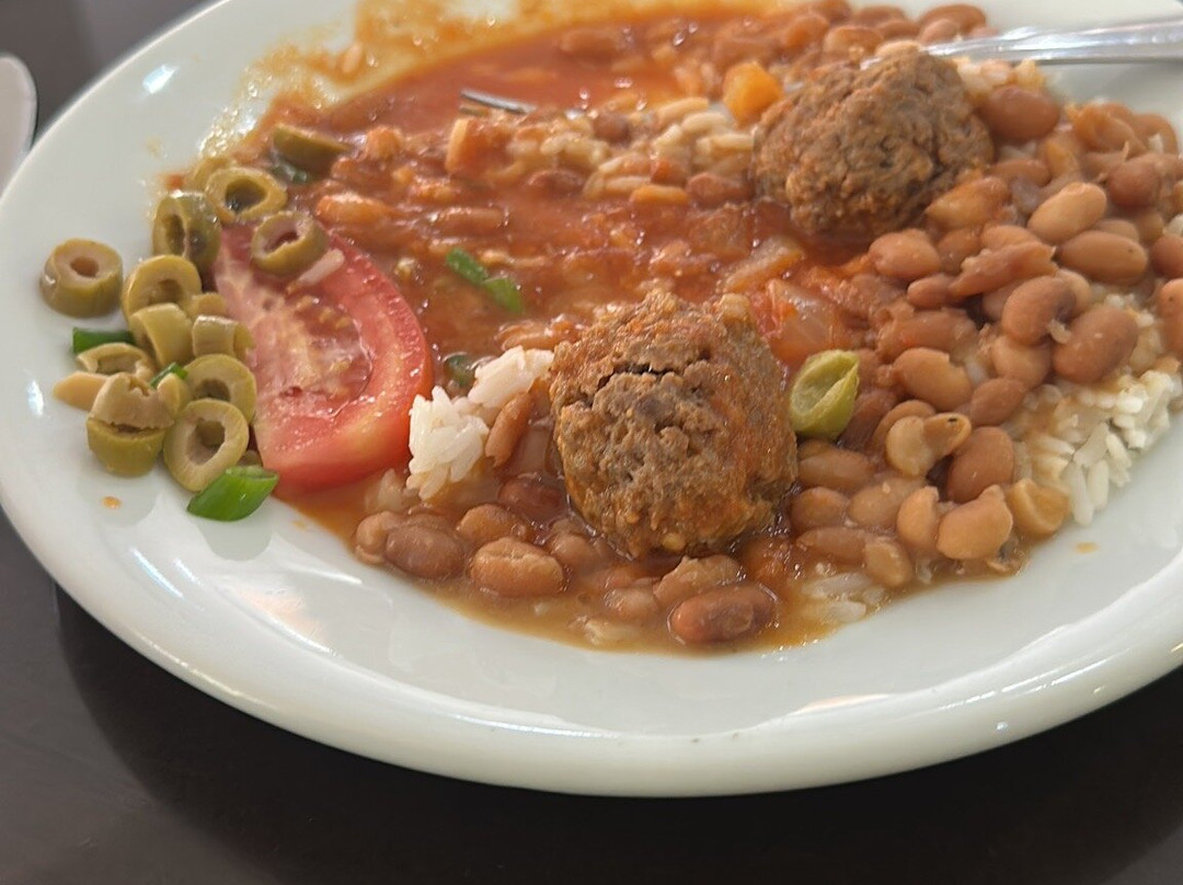 Golden Dolphin Grand Hotel主图