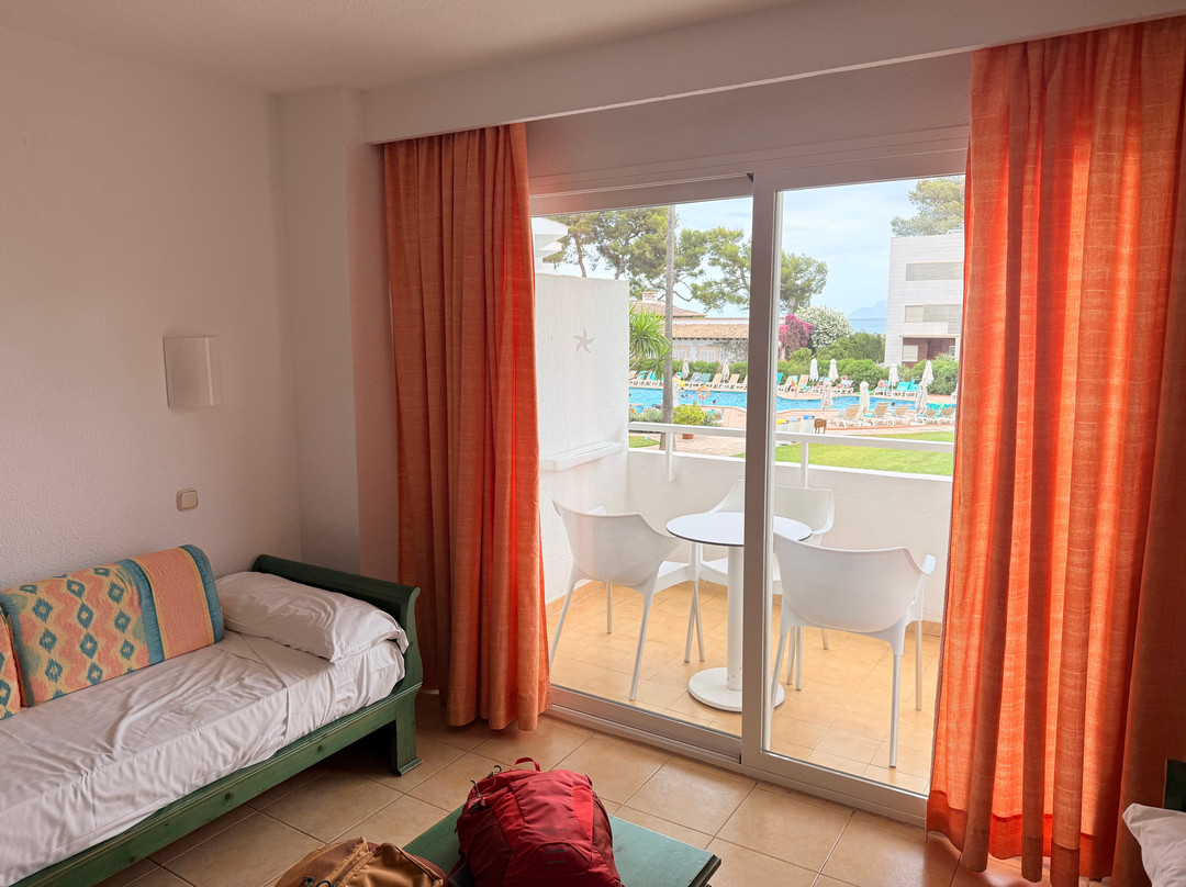 Iberostar Waves Ciudad Blanca主图