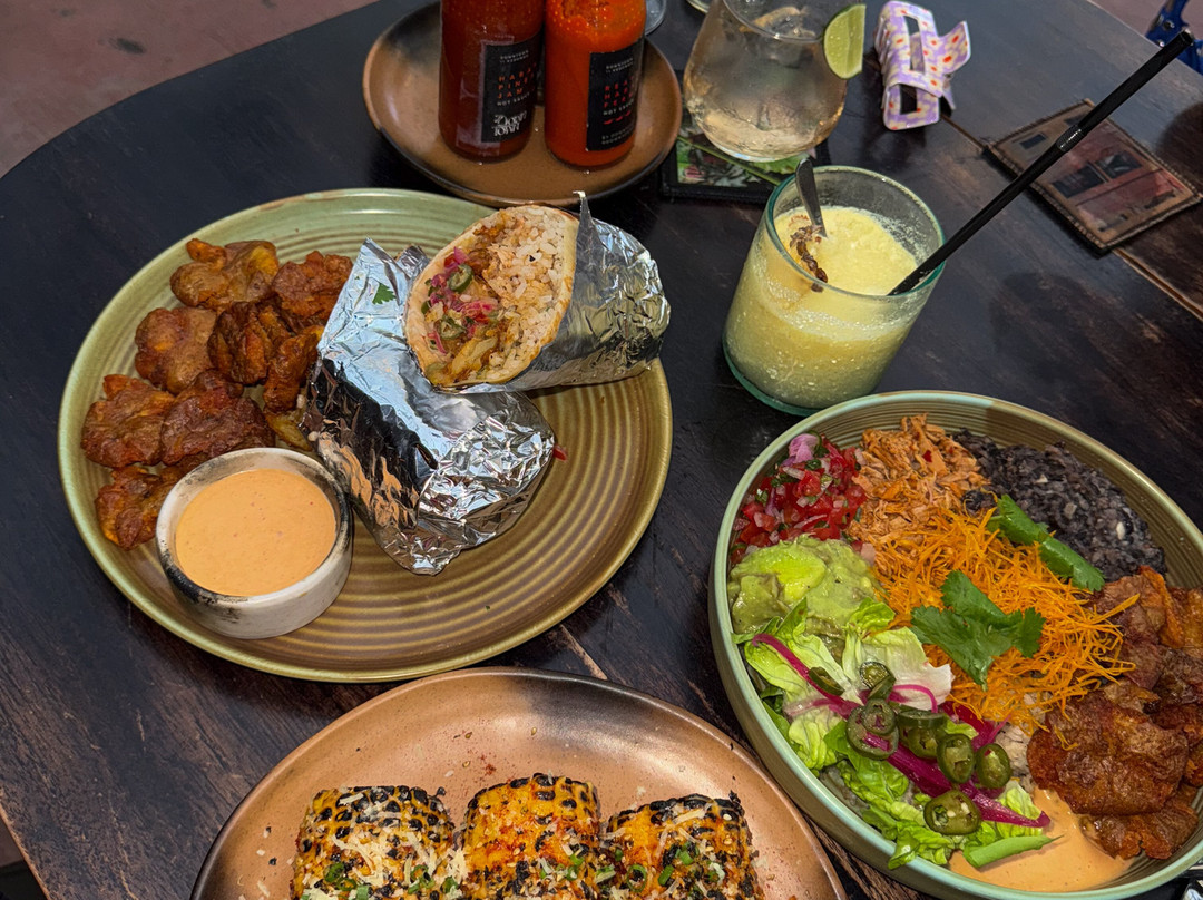 Downtown Kedungu主图