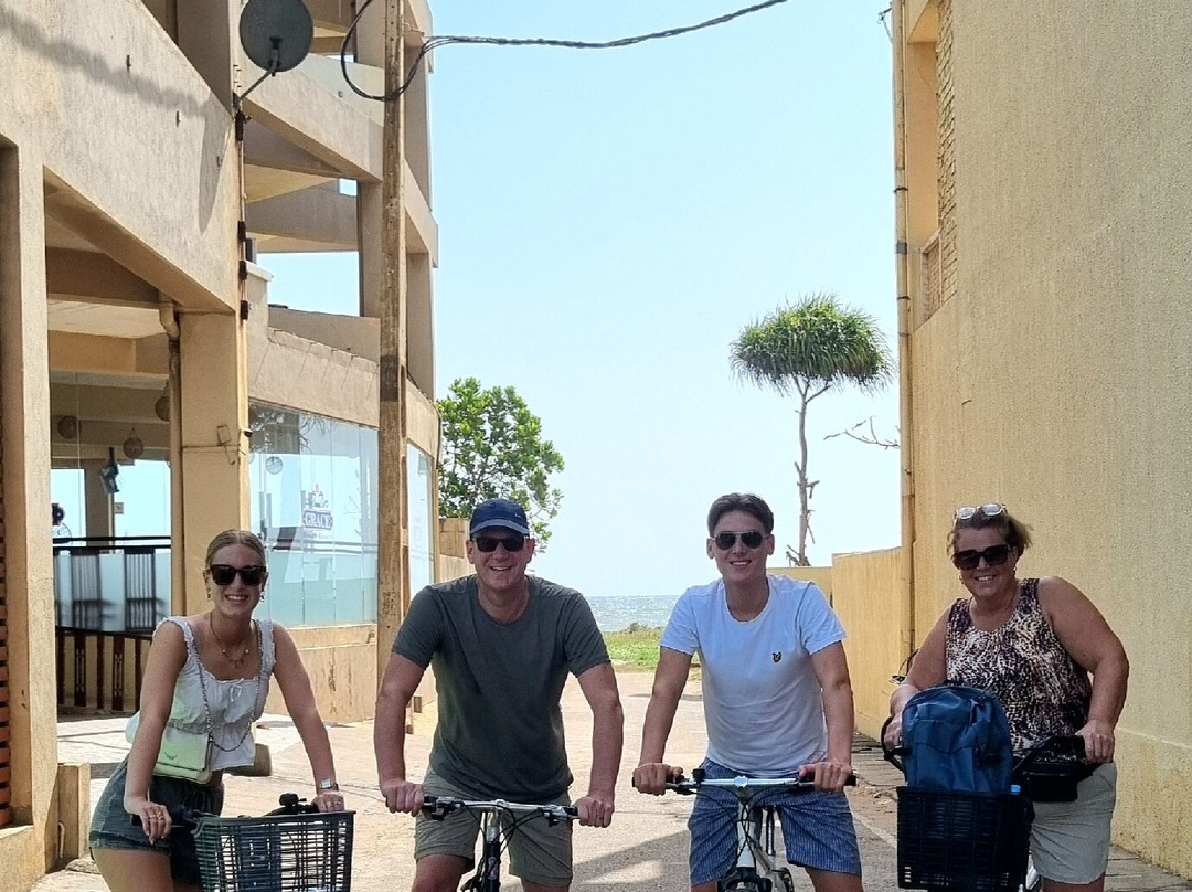 Enviro Bicycle Tours-尼甘布必去景点