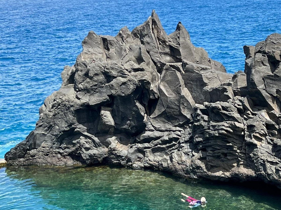 Poça Das Lesmas-Seixal必去景点