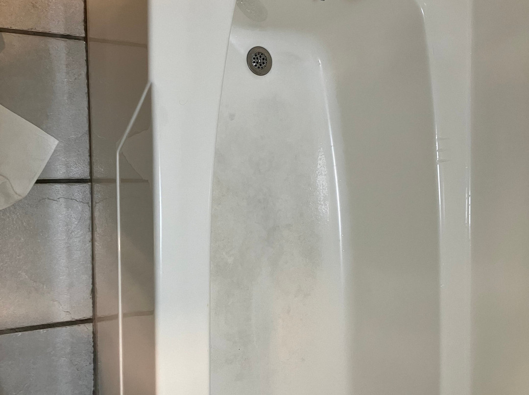 Super 8 by Wyndham Osseo主图