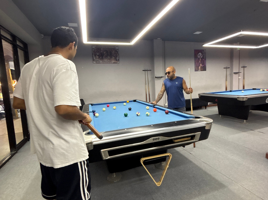 Monster Billiards Phuket-芭东海滩必去景点