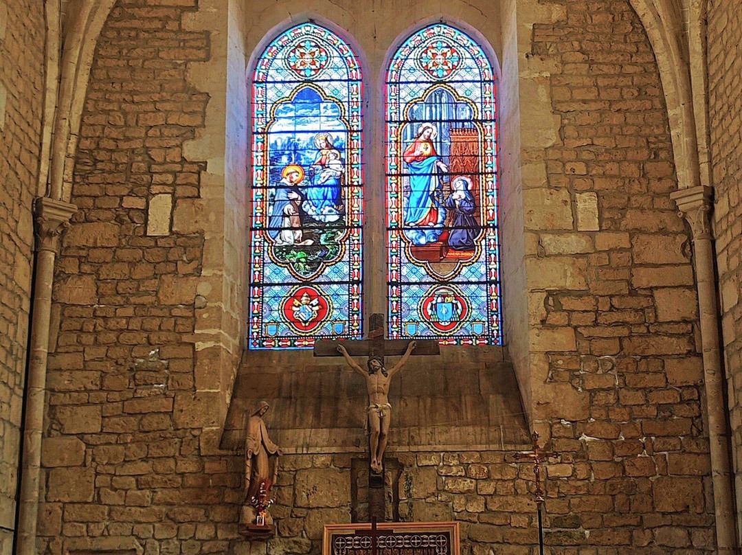 Eglise Saint-Maixent-Pamproux必去景点