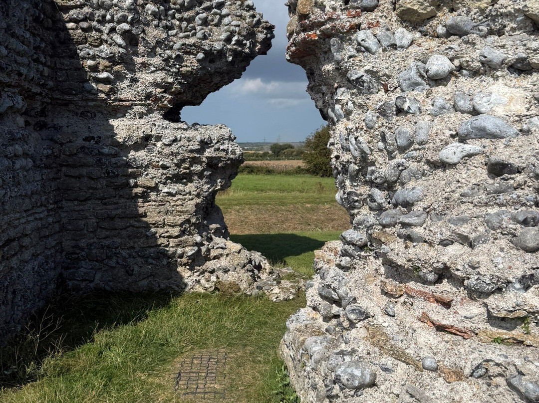 Richborough Roman Fort and Amphitheatre-桑威治必去景点