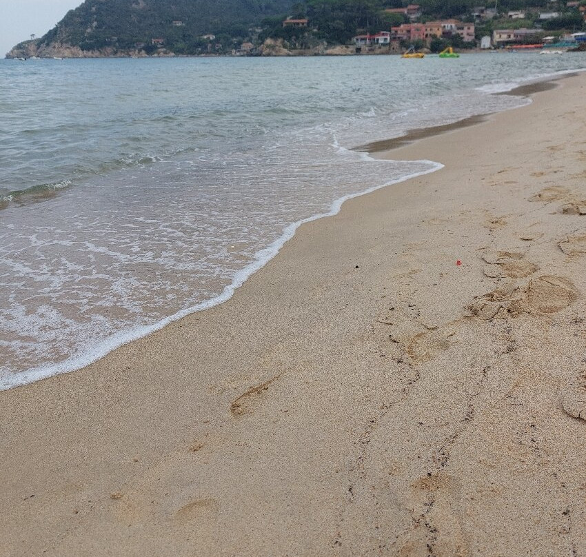 毕欧多拉海滩-费拉约港必去景点