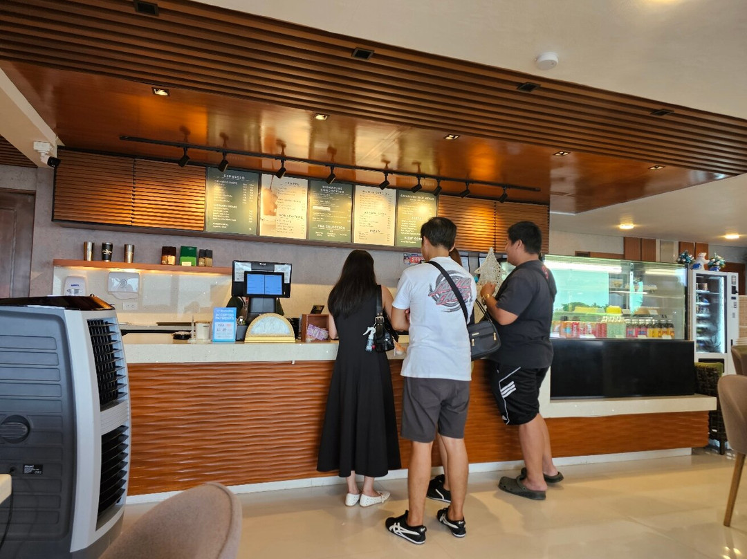 Tanawin Cafe & Glamping