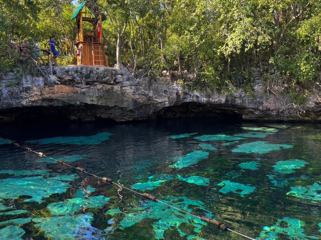 Cenote Azul-尤卡坦半岛必去景点