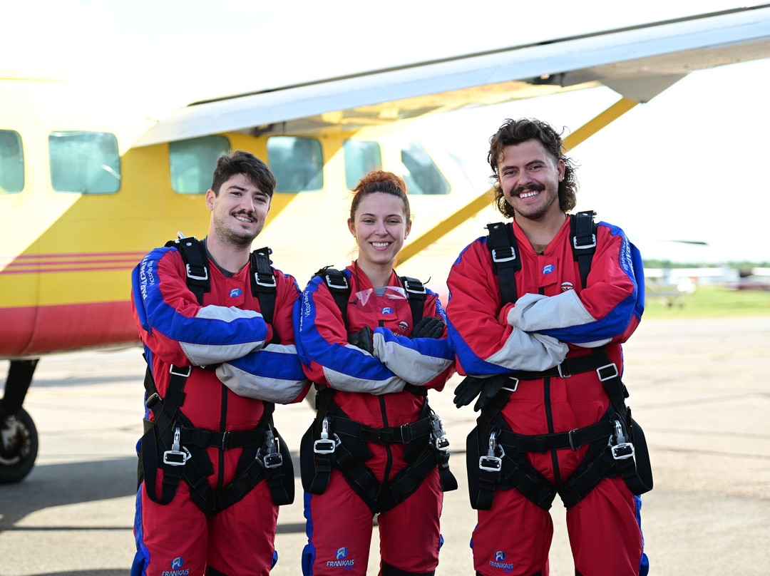 Parachutisme Adrenaline-三河市必去景点