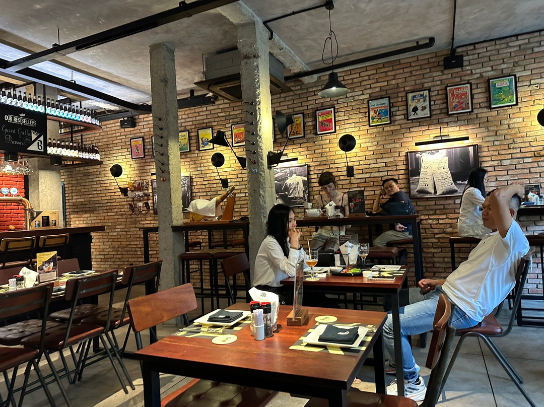 Belgo - Belgian Craft Beer & Bistro - Phan Xich Long