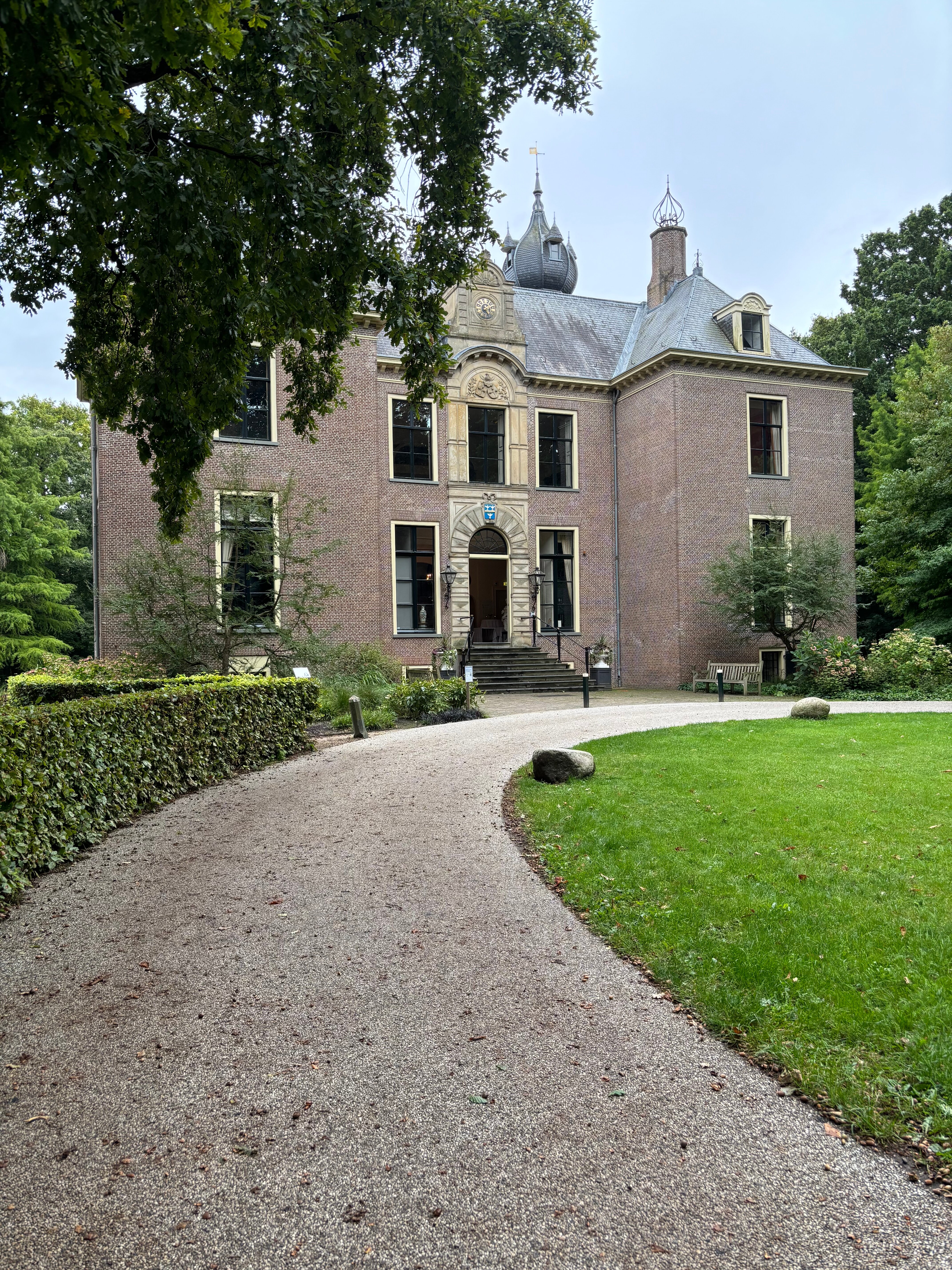 Landgoed Kasteel Oud-Poelgeest-官方