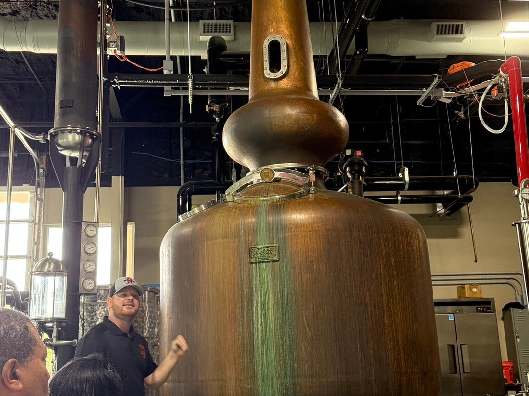 Ironroot Republic-丹尼森必去景点