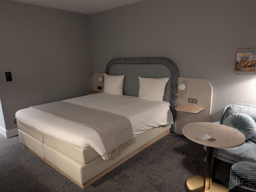 范德瓦尔克巴黎戴高乐机场酒店