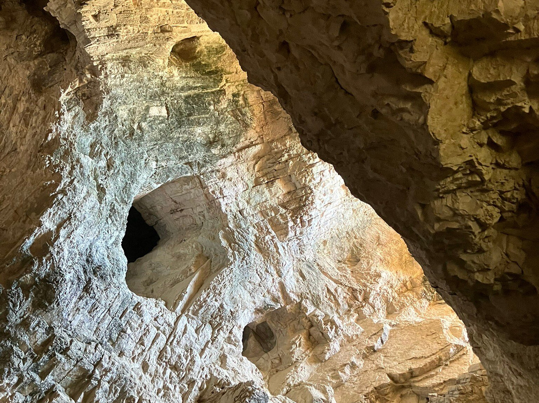 Eremo Grotta Sant'angelo-Civitella del Tronto必去景点