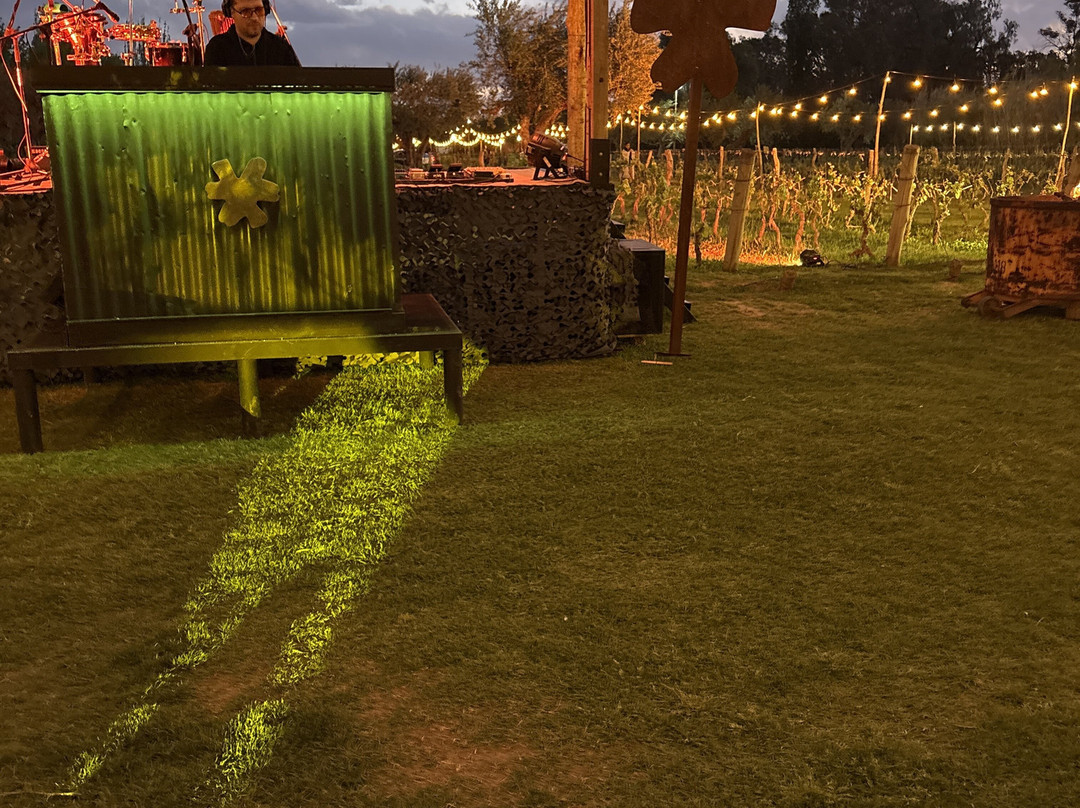 La Finquita 1920-Cruz de Piedra必去景点