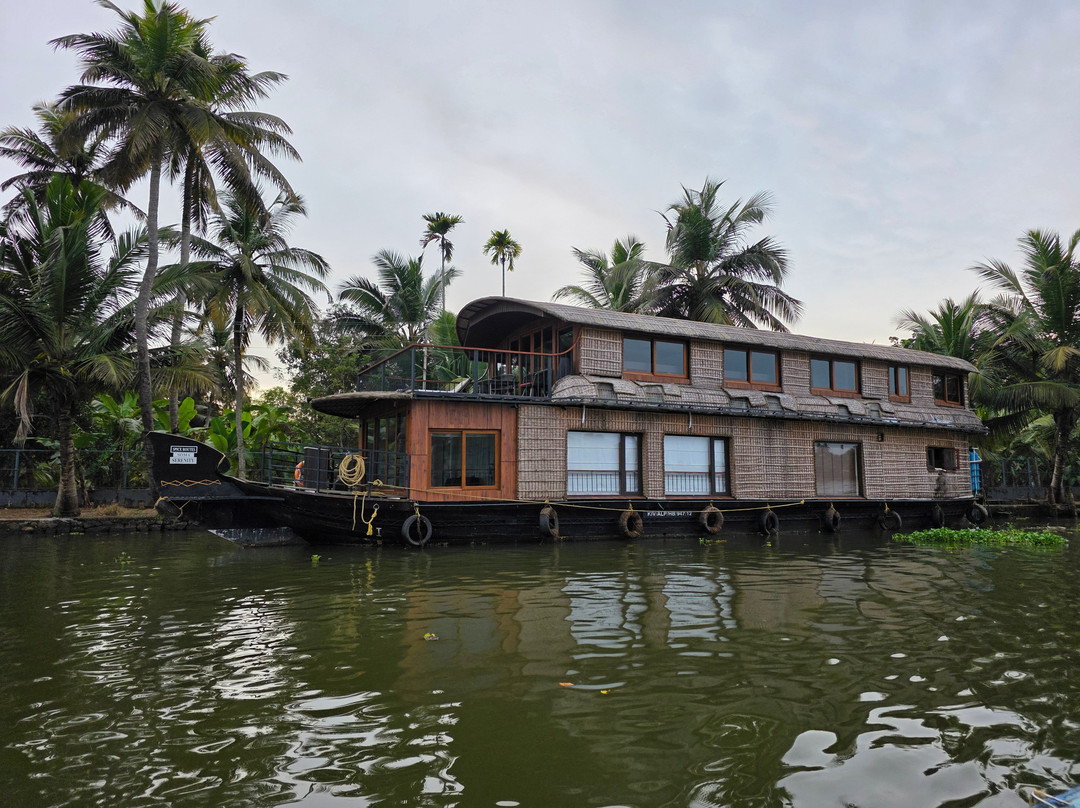 Spice Routes Luxury Cruises-Kainakary必去景点