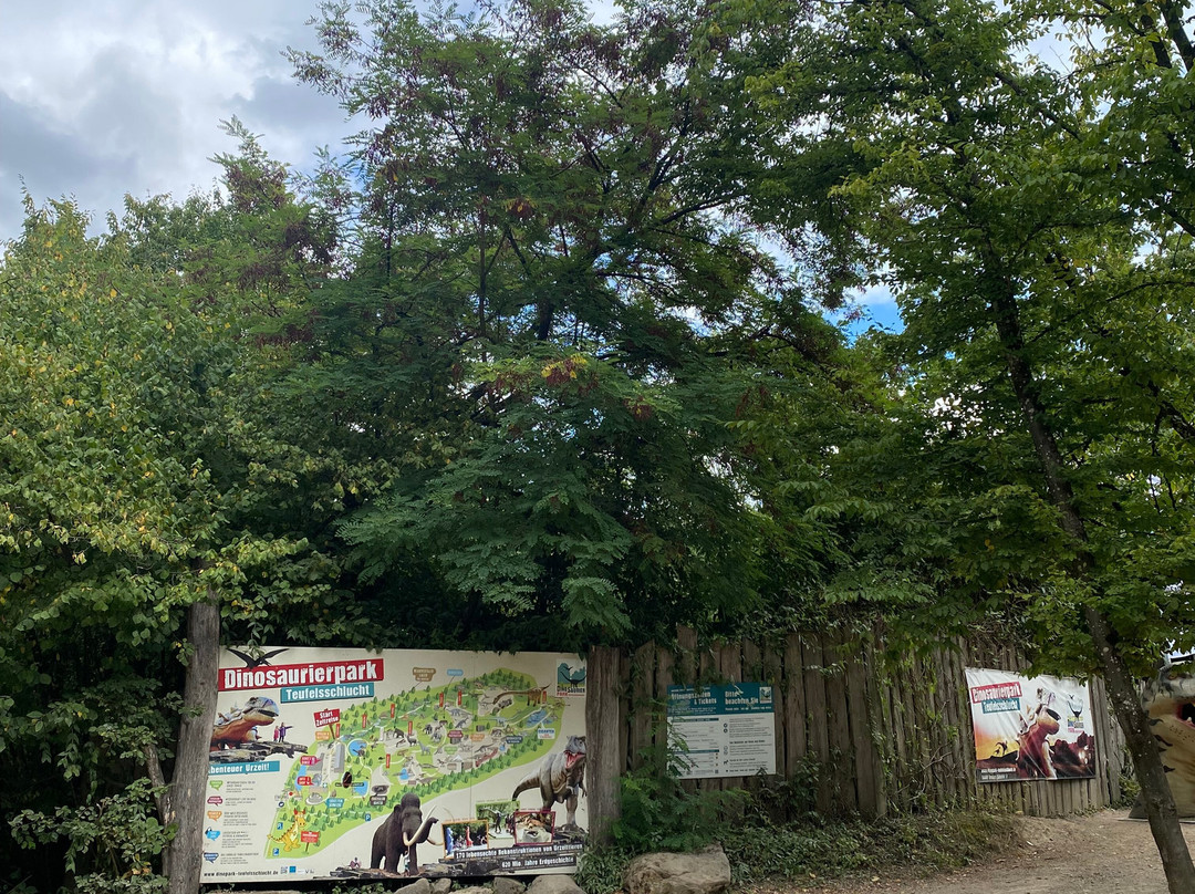 Dinosaurierpark Teufelsschlucht-Ernzen必去景点