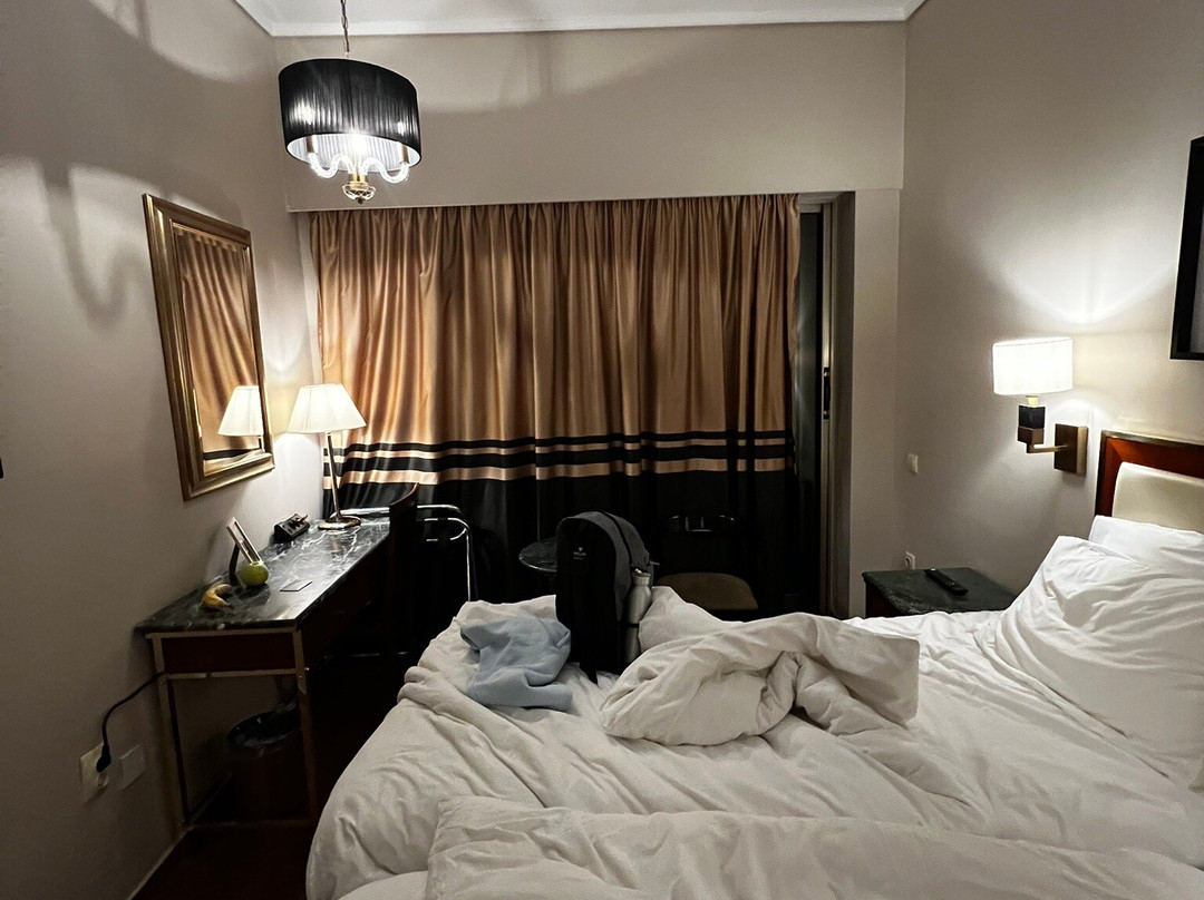 最佳西方伊利西亚酒店主图