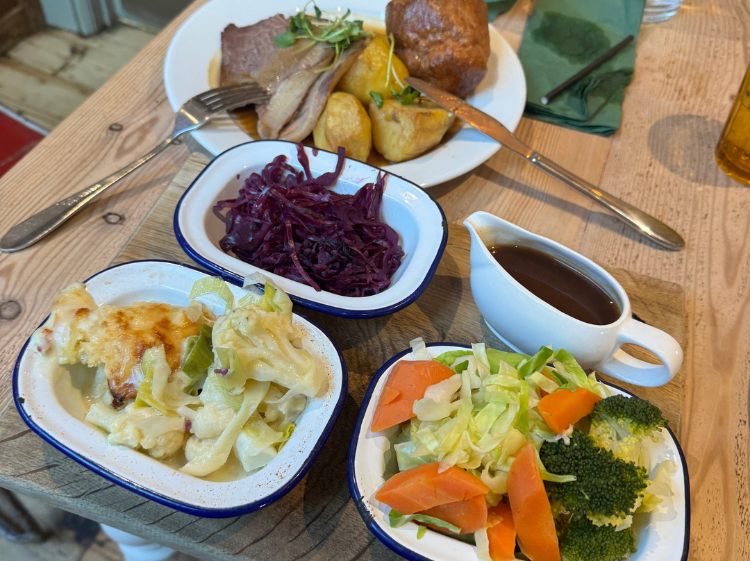 The Bell Broadway主图