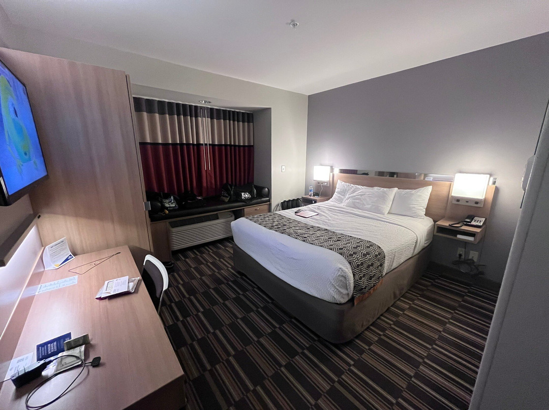 Microtel Inn & Suites by Wyndham Clarion主图