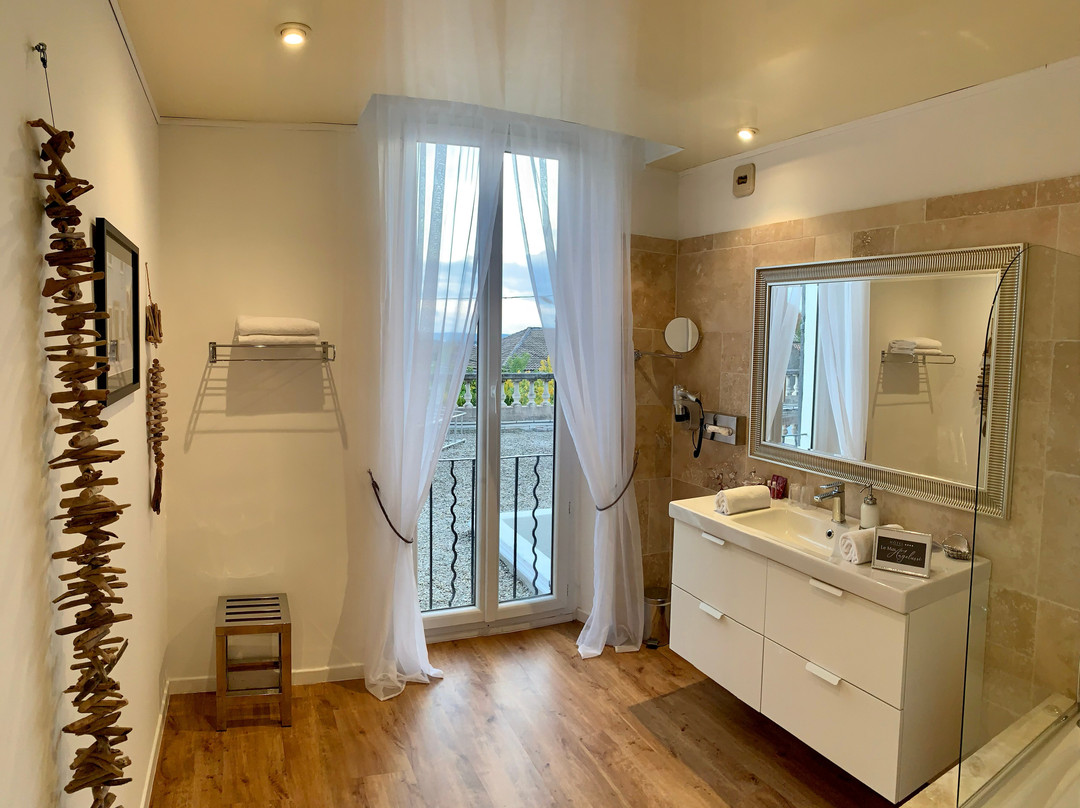 普罗旺斯地区萨隆酒店住宿-乐马斯杜雷瑞拉斯宁谧酒店