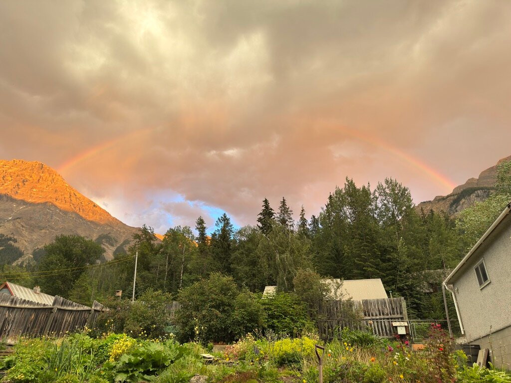 Mt Burgess Guesthouse主图