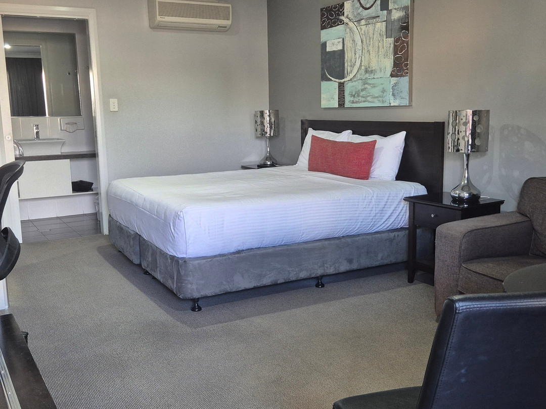 Aastro Dish Motor Inn主图