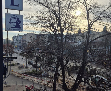 路德维希范贝多芬酒店主图