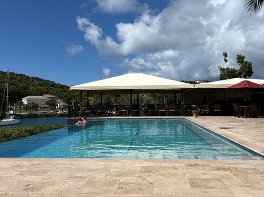 Admiral's Inn & Gunpowder Suites主图