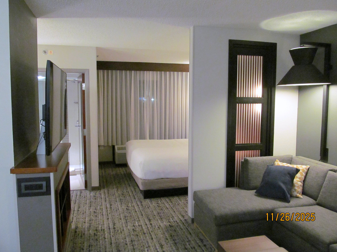 Hyatt Place Detroit / Utica主图