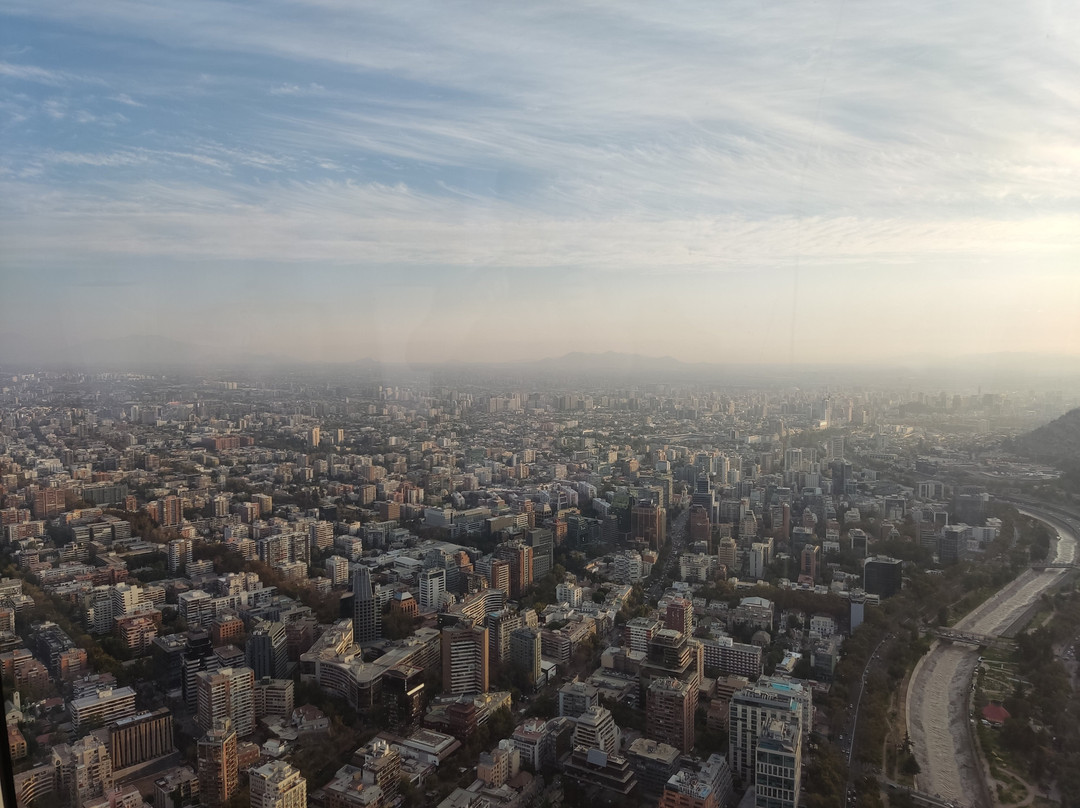 考斯塔内拉大楼-圣地亚哥必去景点